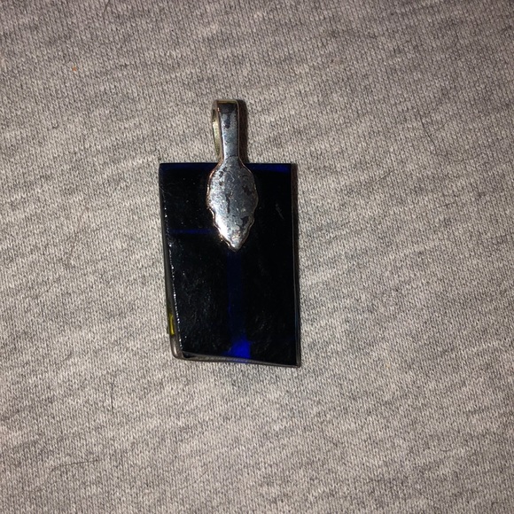 Multiple Color layered Glass pendant - Picture 2 of 4